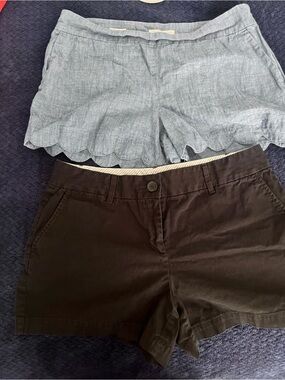 2️⃣ LOFT Light Blue Scallop Hem & Black Cotton Bermuda Shorts